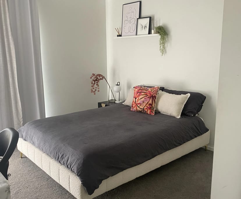 Furnished room with own bathroom