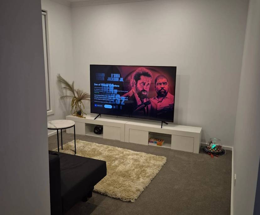 $300, Share-house, 2 rooms, Melton South VIC 3338, Melton South VIC 3338