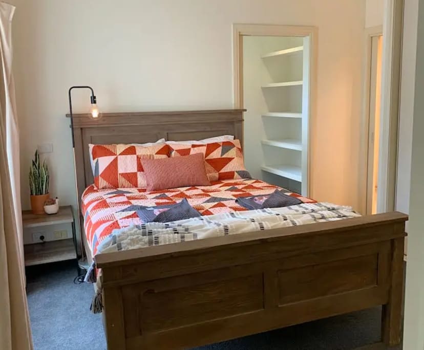 Granny Flat for Rent in Mildura, VIC 450, Furnish...