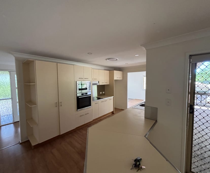 Unfurnished room in a share house