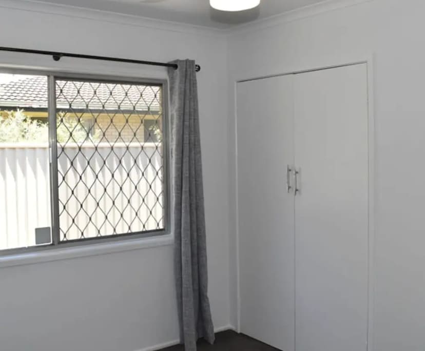 Room in a share house