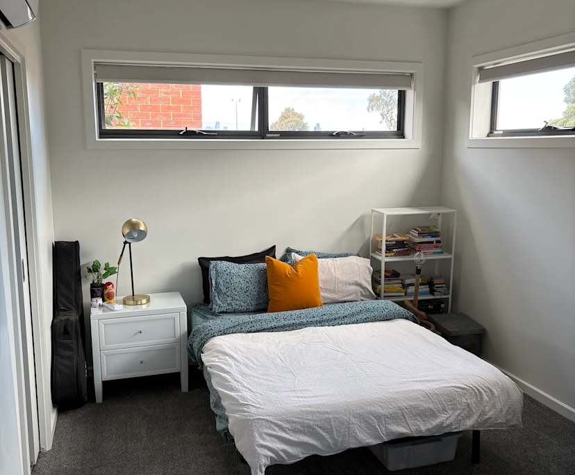 Room with ensuite in a flatshare