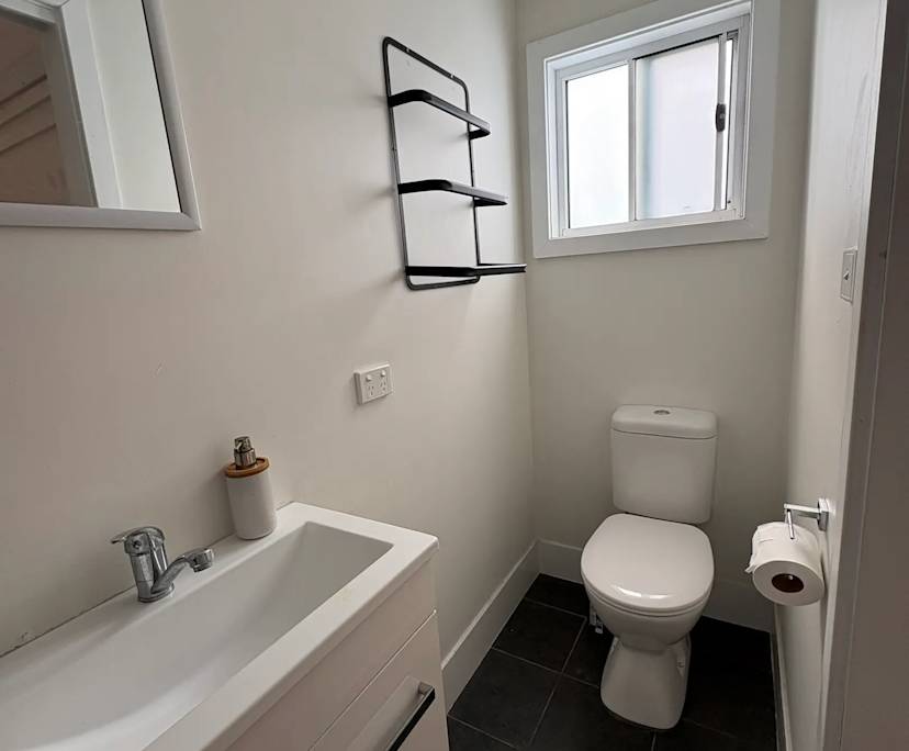 $500, Studio, 1 bathroom, New Lambton NSW 2305