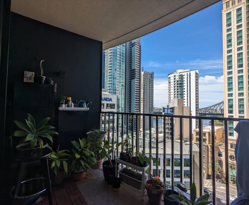 $800, 1-bed, 1 bathroom, Brisbane City QLD 4000