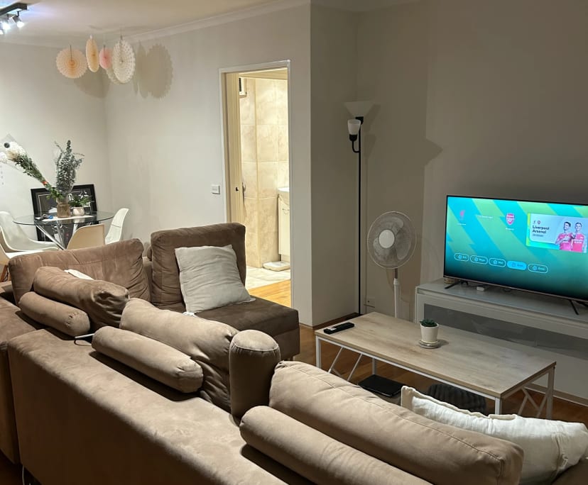 Furnished room in a flatshare