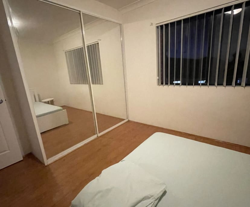 Furnished room in a flatshare