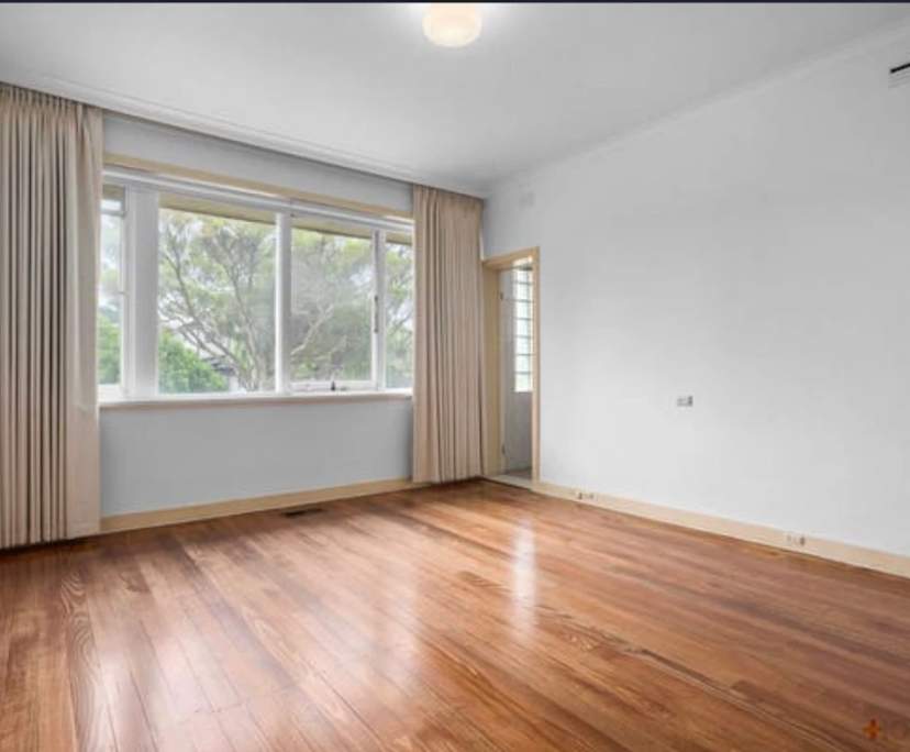 $480, Whole-property, 2 bathrooms, Brighton East VIC 3187