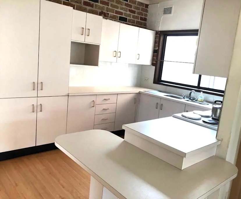 Room in a share house