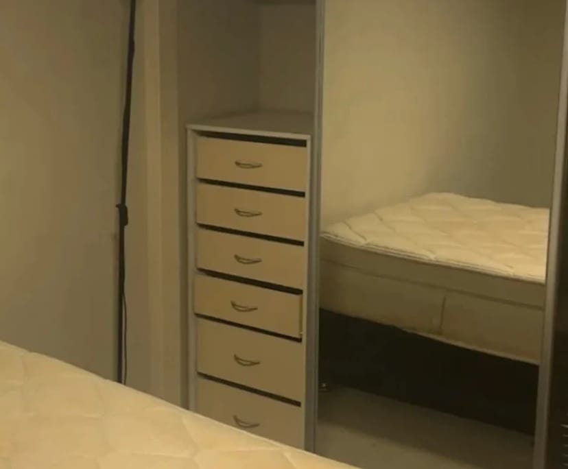Unfurnished room in a share house