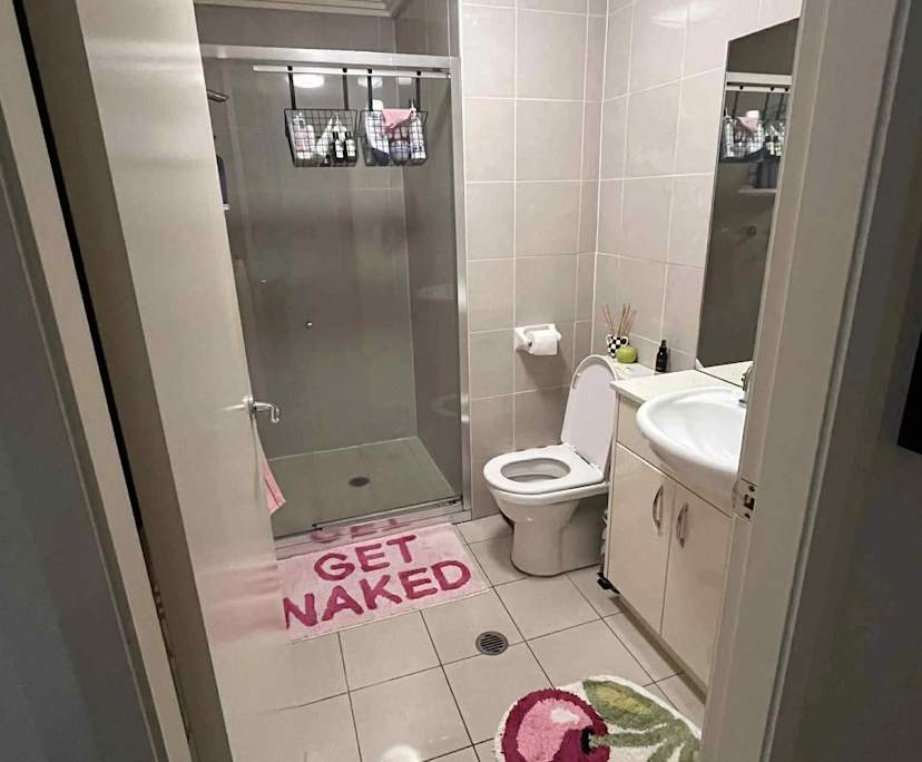 $300, Flatshare, 3 bathrooms, North Wollongong NSW 2500