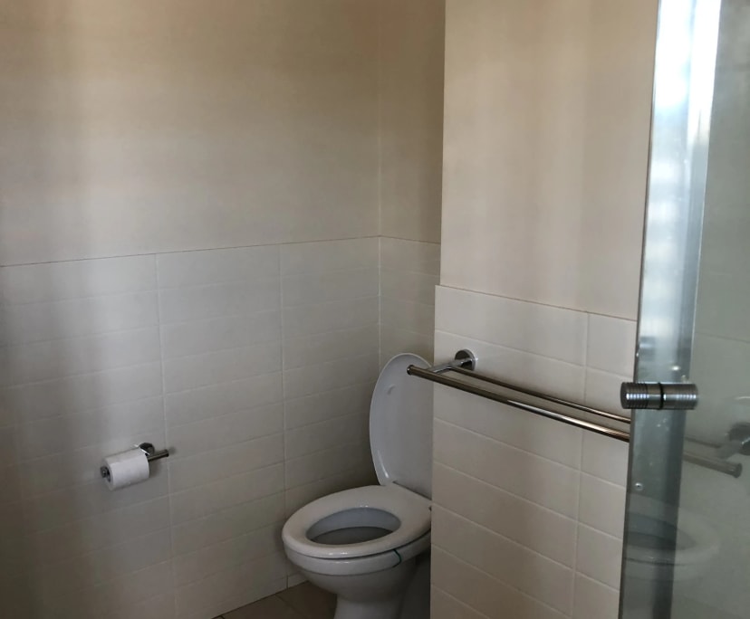 $220, Share-house, 3 bathrooms, Upper Coomera QLD 4209