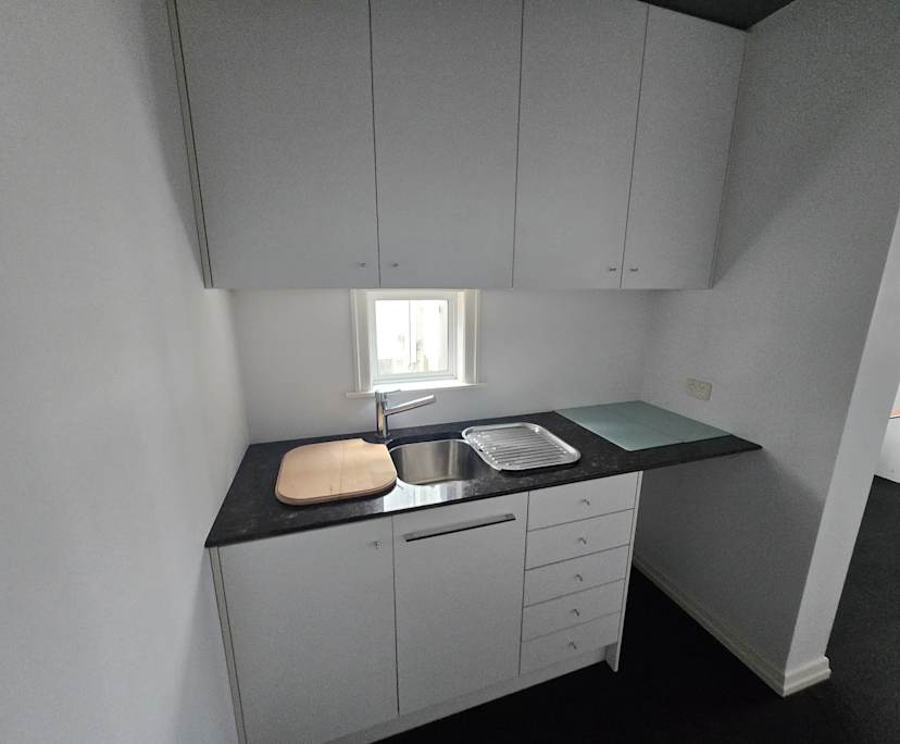 $325, Share-house, 4 bathrooms, Mount Gravatt East QLD 4122