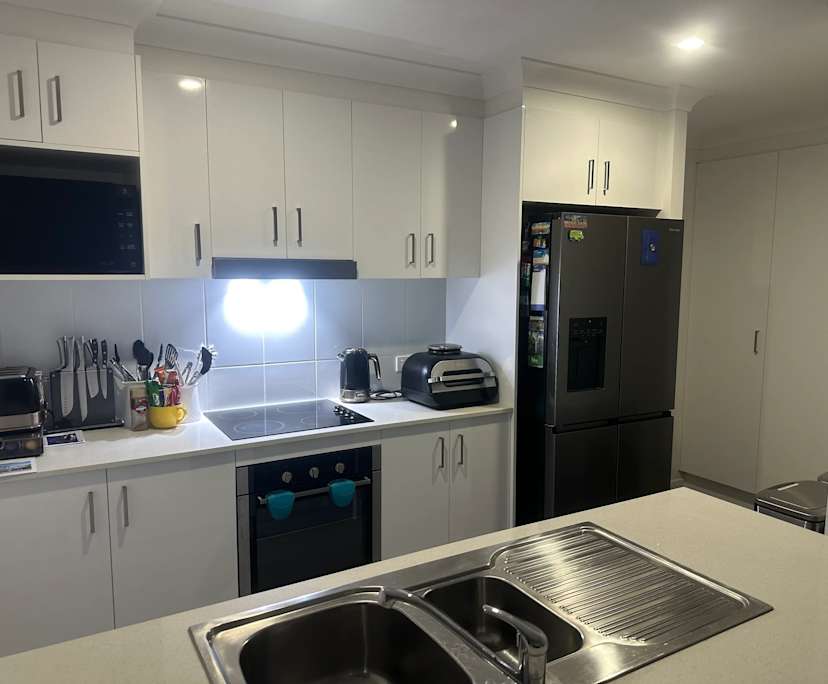 $300, Share-house, 3 bathrooms, Morayfield QLD 4506