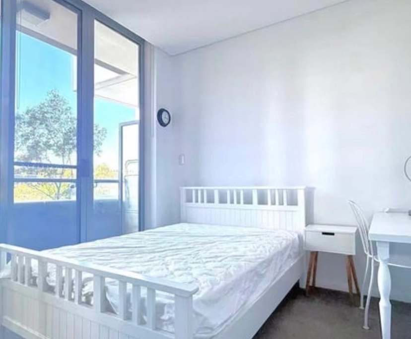 Furnished room with own bathroom