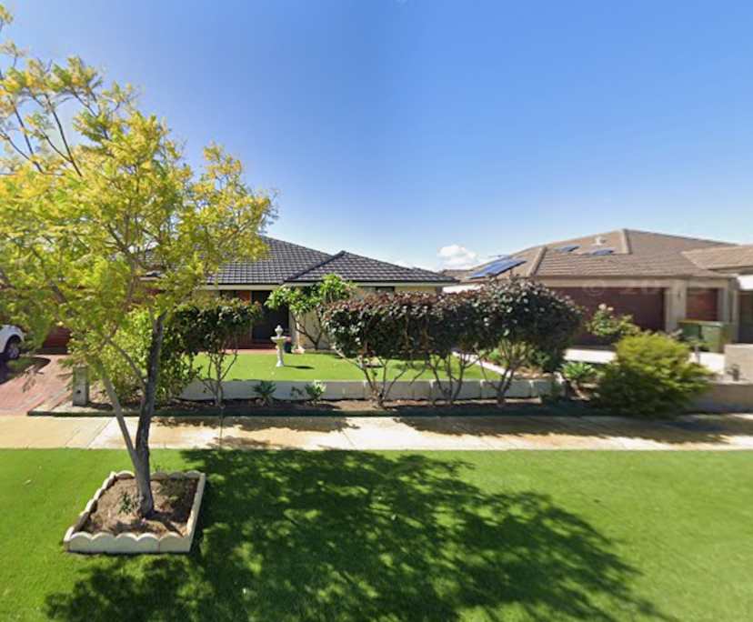 Unfurnished room in a share house