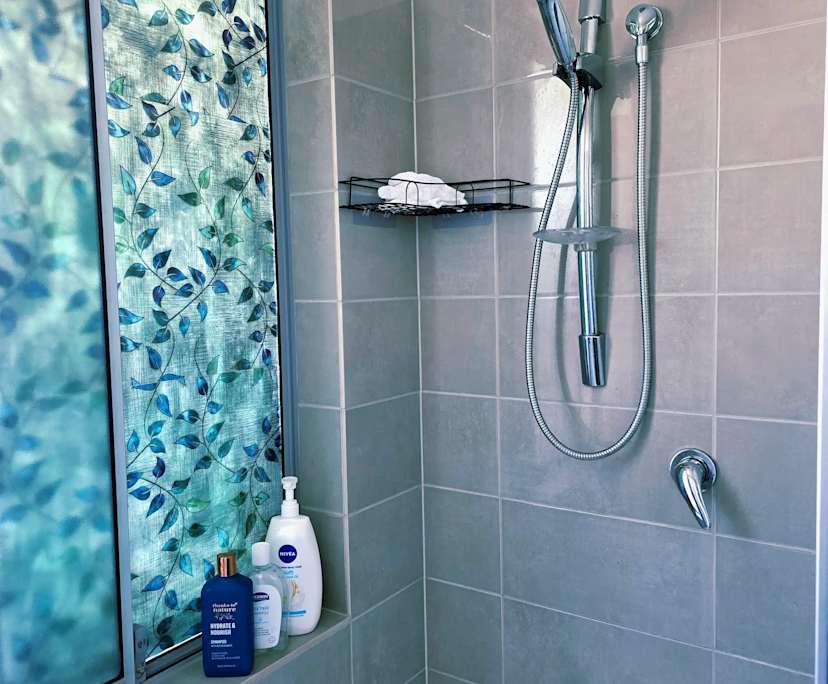 $370, Share-house, 2 bathrooms, Parmelia WA 6167