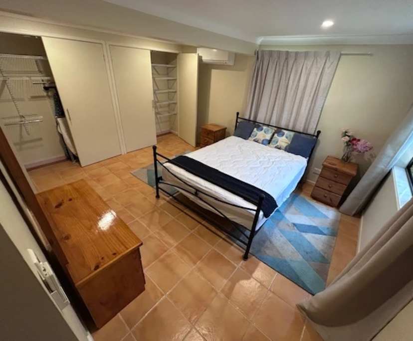 $445, Granny-flat, 1 bathroom, Carseldine QLD 4034