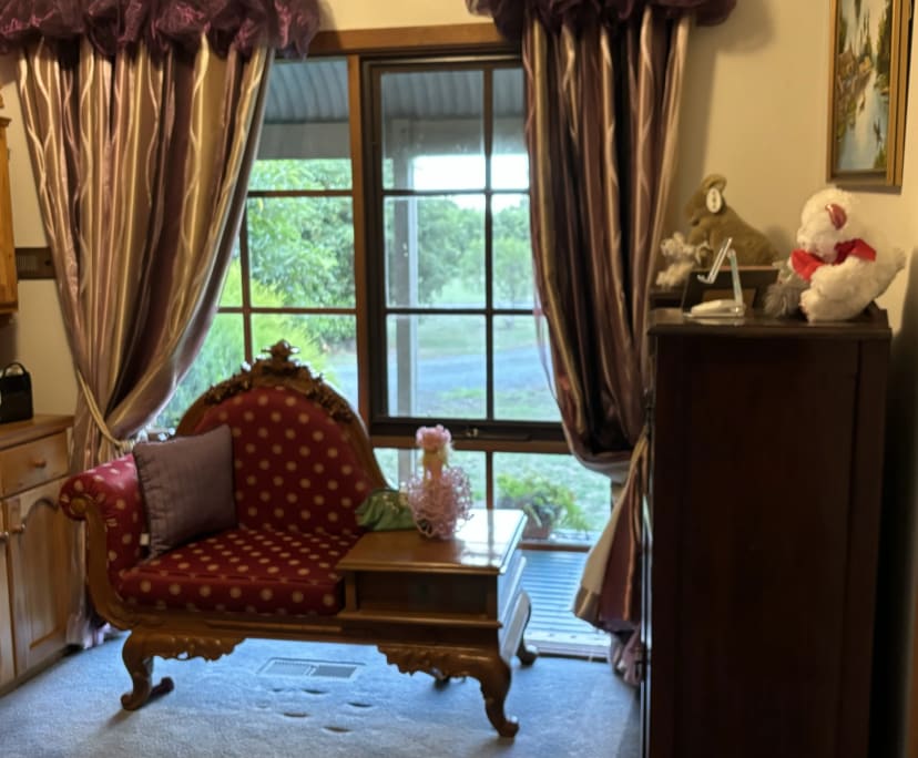 Furnished room with own bathroom