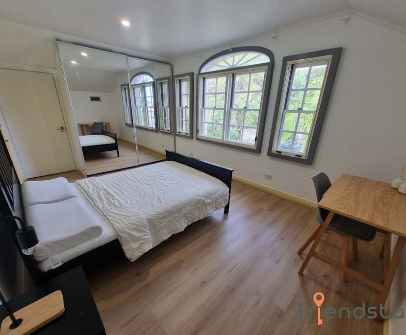 propertyImage