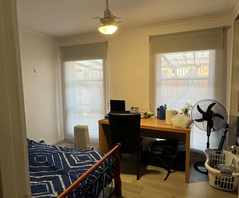 Furnished room in a share house