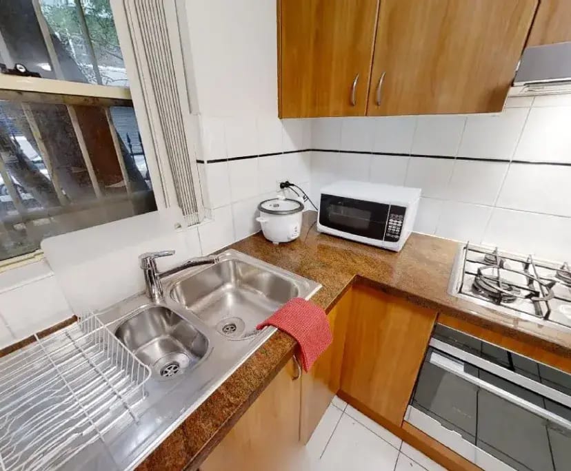 $285, Flatshare, 3 bathrooms, Chippendale NSW 2008