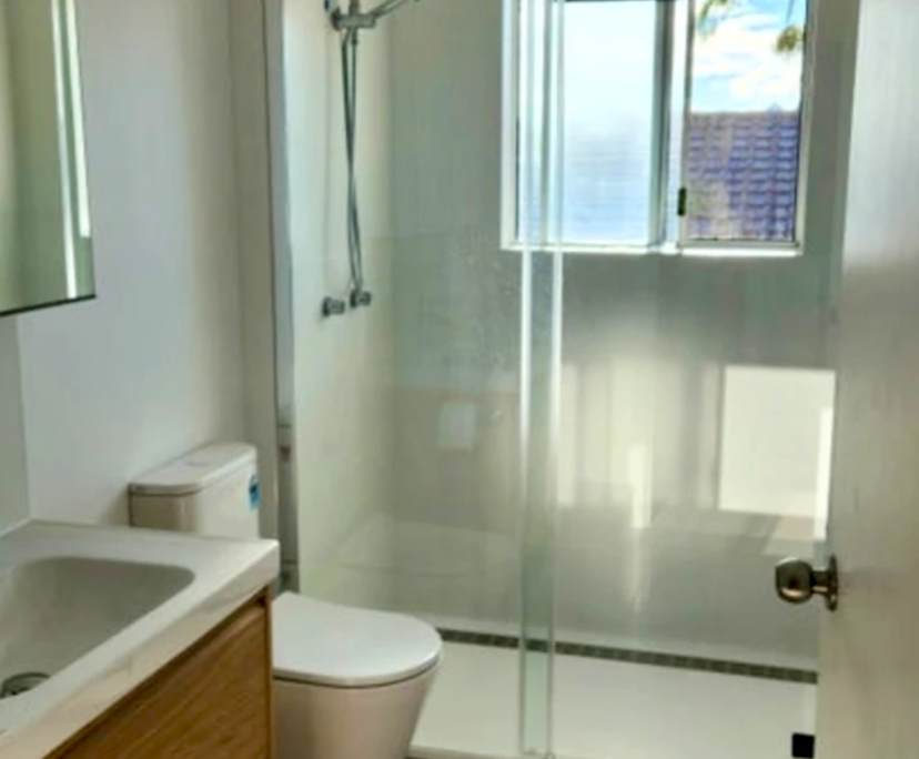 $320, Share-house, 2 bathrooms, Mooloolaba QLD 4557
