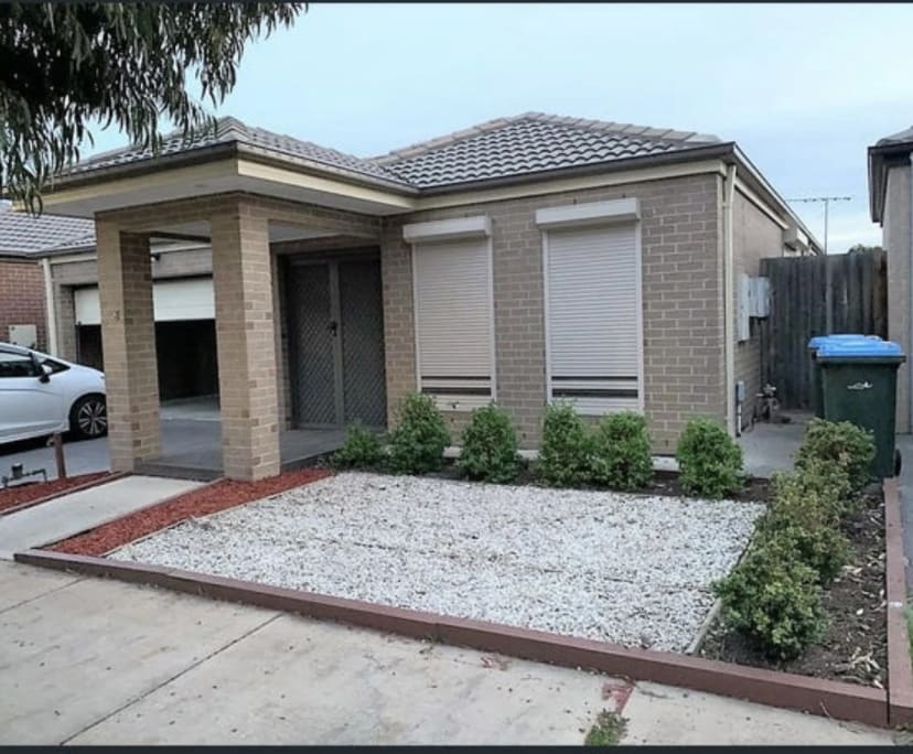 $240, Share-house, 4 bathrooms, Tarneit VIC 3029