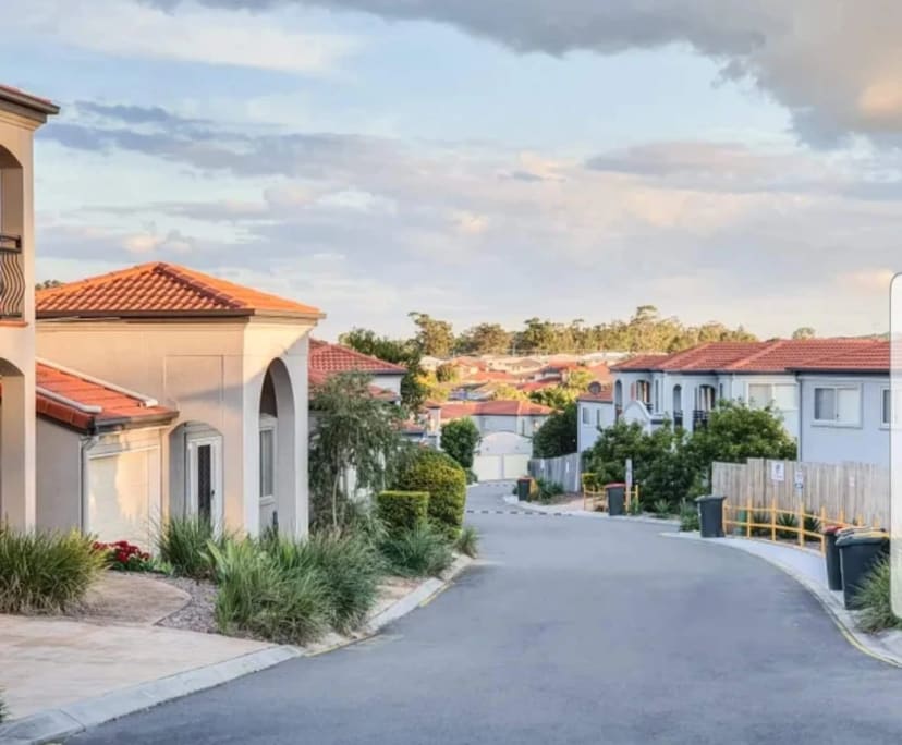 $250, Flatshare, 3 bathrooms, Calamvale QLD 4116