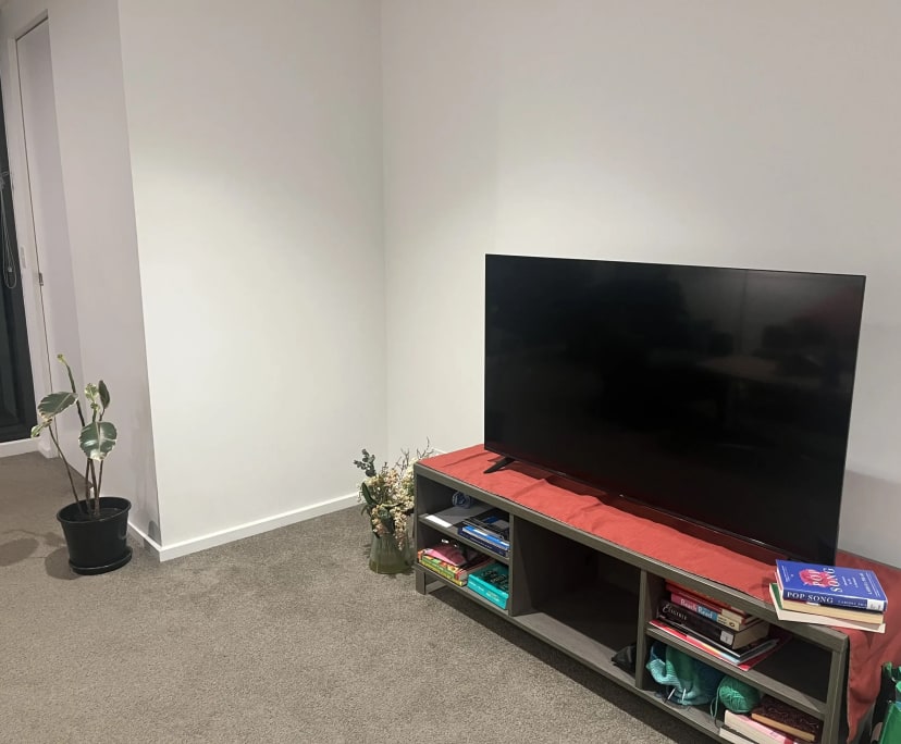 Furnished room with own bathroom