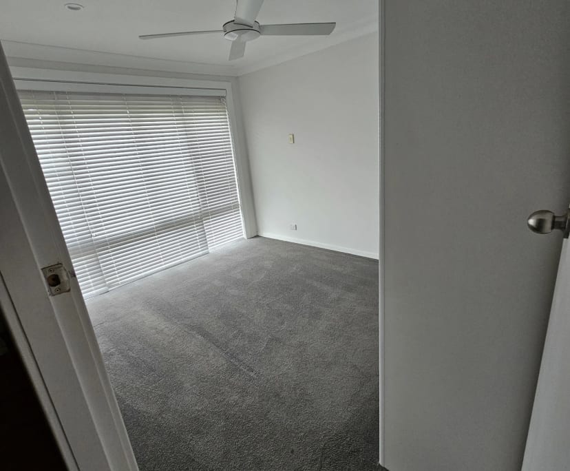 propertyImage
