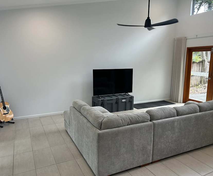 $400, Share-house, 5 bathrooms, Machans Beach QLD 4878