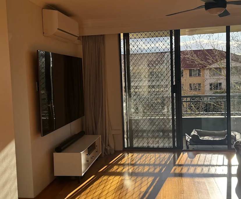 Unfurnished room with own bathroom