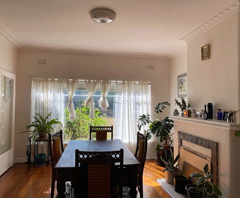 Unfurnished room in a share house