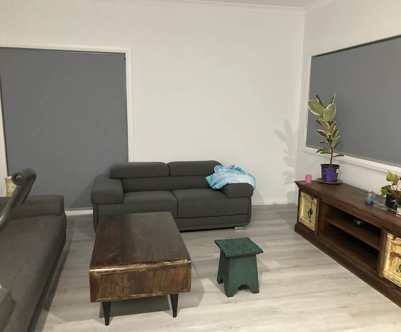 Room in a share house
