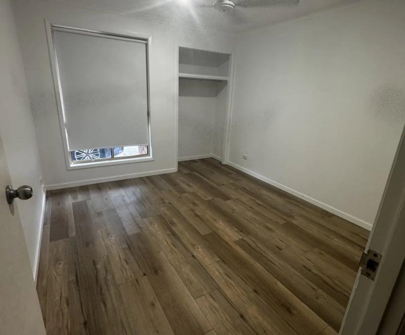 Unfurnished room in a share house