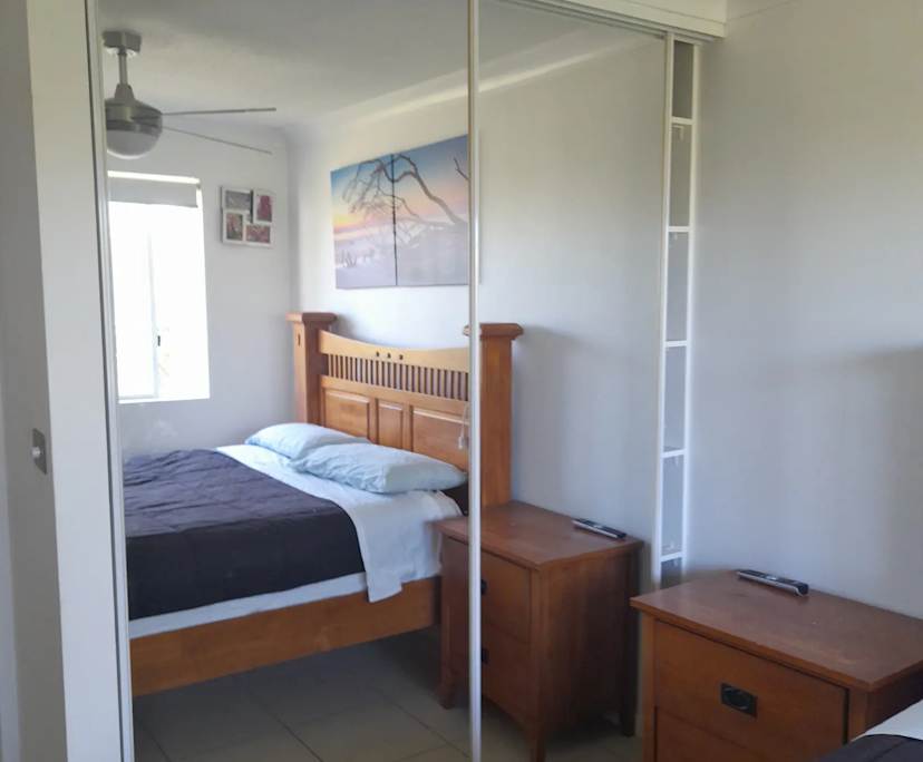 $400, Student-accommodation, 2 bathrooms, Runaway Bay QLD 4216