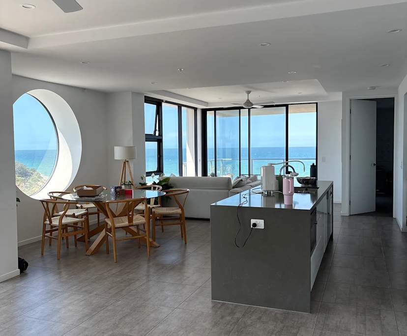 Unfurnished room in a flatshare