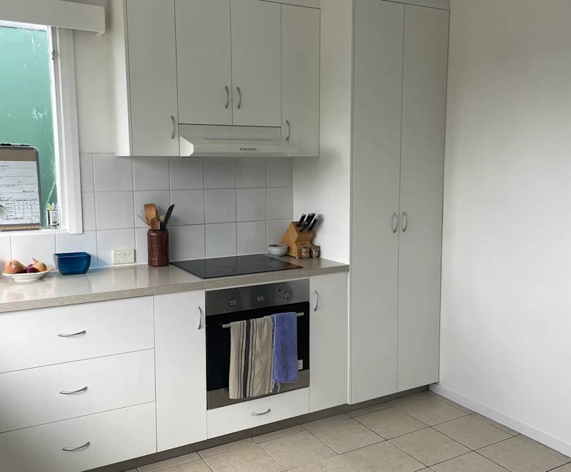 Unfurnished room in a share house