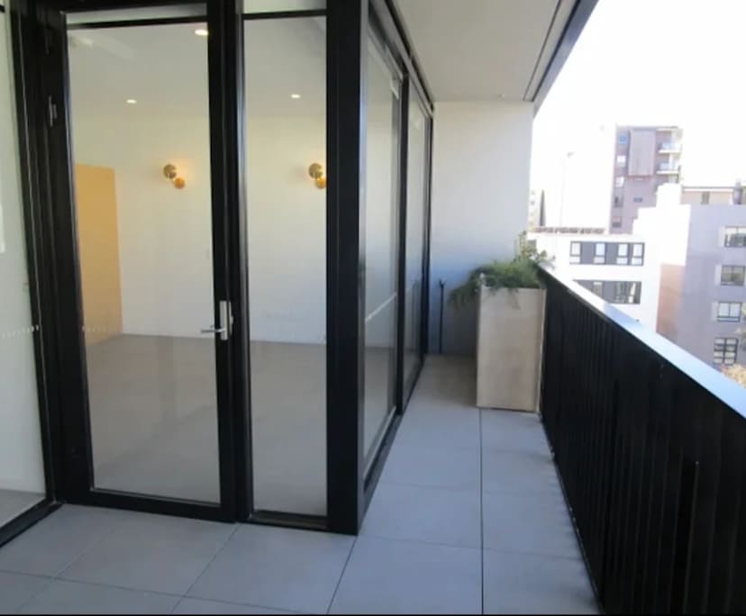 $375, 1-bed, 1 bathroom, Waterloo NSW 2017