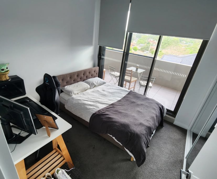 Furnished room with own bathroom