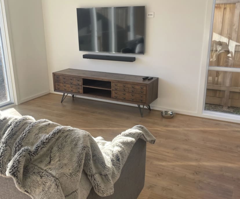 Room in a share house