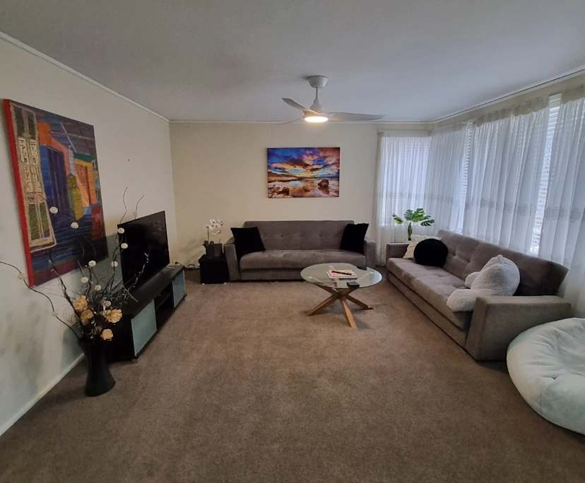 Unfurnished room in a share house