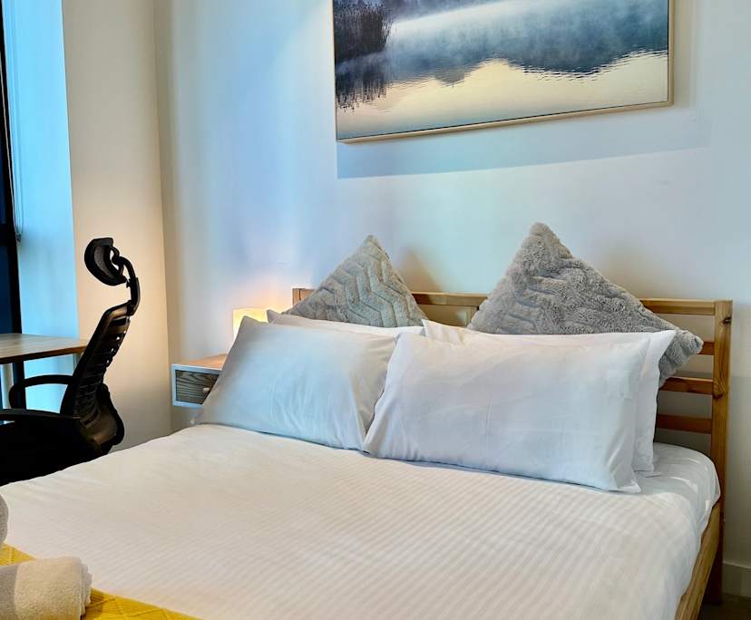 $520, Homestay, 2 rooms, Melbourne VIC 3000, Melbourne VIC 3000