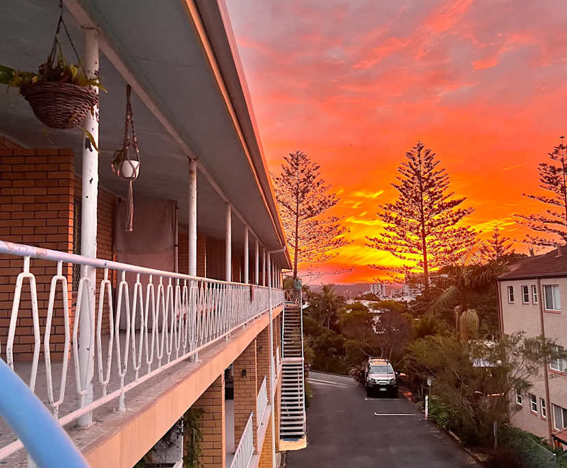 $750, Whole-property, 2 bathrooms, Coolangatta QLD 4225