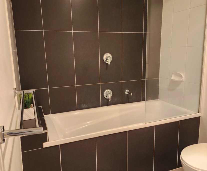 $280, Share-house, 3 bathrooms, Doolandella QLD 4077