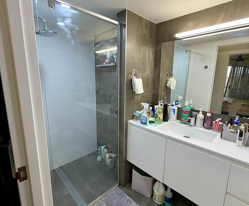 $580, Share-house, 2 bathrooms, Surfers Paradise QLD 4217