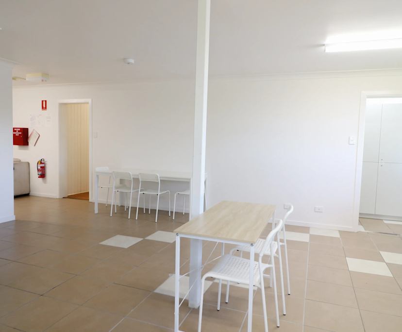 $250, Share-house, 6 bathrooms, Taringa QLD 4068