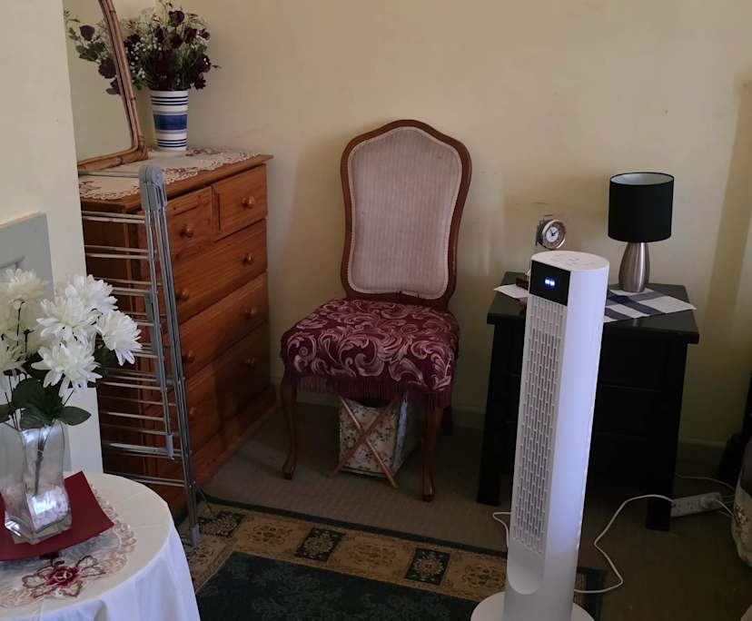 Furnished room in a share house