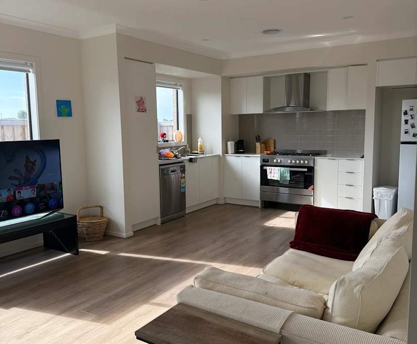 $150, Share-house, 4 bathrooms, Delacombe VIC 3356