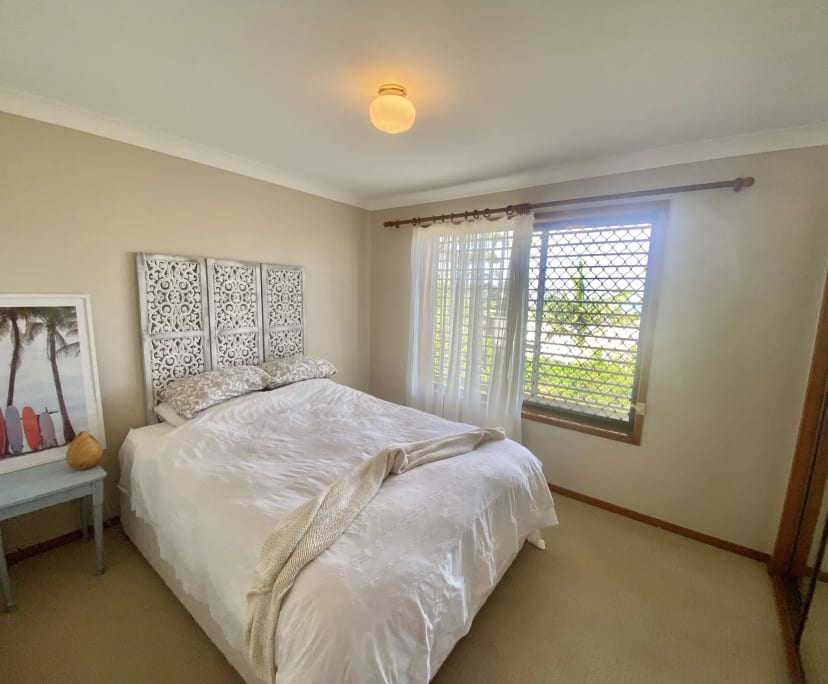 $400, Share-house, 4 bathrooms, Ocean Shores NSW 2483